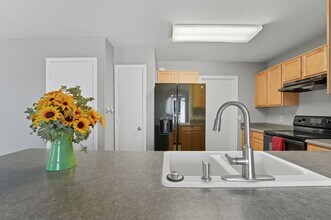 11526 W Paradise Dr in El Mirage, AZ - Building Photo - Building Photo