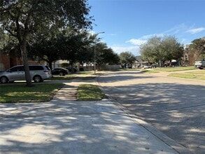 2107 Castle Gardens Ln in Katy, TX - Building Photo - Building Photo