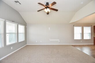 3102 Apple Dale Dr in Houston, TX - Building Photo - Building Photo
