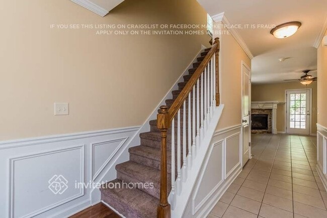 123 Village Pkwy in Woodstock, GA - Foto de edificio - Building Photo