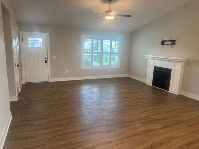 3304 NE 6th Ln in Ankeny, IA - Building Photo - Building Photo