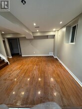 9 Elsmere Rd in Brampton, ON - Building Photo - Building Photo