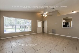 920 Cape Cod Cir in Valrico, FL - Building Photo - Building Photo