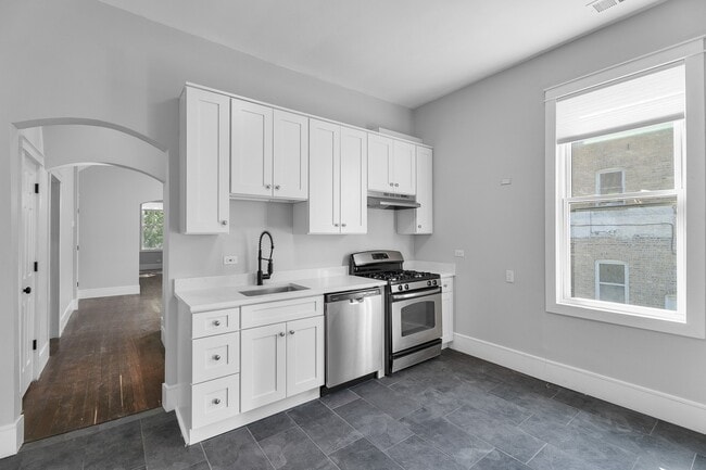 1406 N Kildare Ave in Chicago, IL - Building Photo - Building Photo