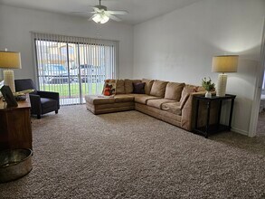 The Landings at Long Lake in Lakeland, FL - Building Photo - Building Photo