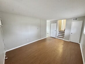 735 Ledbetter Ave in Memphis, TN - Building Photo - Building Photo