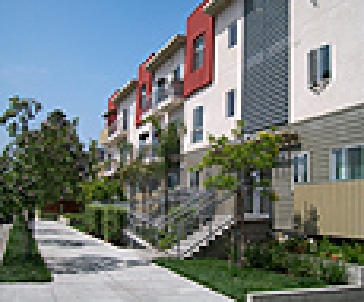 Bronson Court in Los Angeles, CA - Building Photo - Building Photo