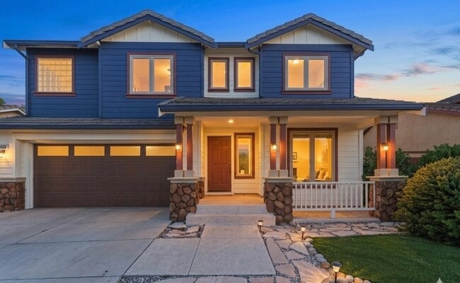 property at 1433 Jayhawk Ln