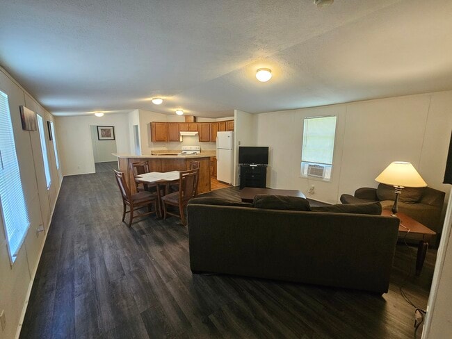 property at 1225 Osteen St