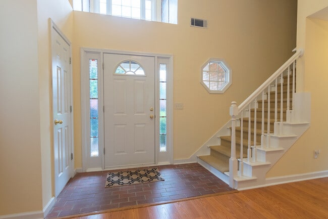 340 Bedford Dr in Athens, GA - Building Photo - Building Photo