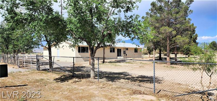 3281 Thousandaire Blvd in Pahrump, NV - Building Photo - Building Photo