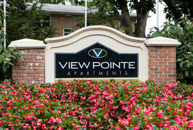 Viewpointe Apartment Homes