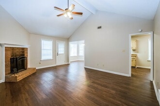 250 Cross Point Cove in Collierville, TN - Building Photo - Building Photo