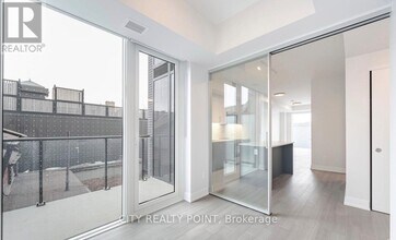 664 Spadina Ave. in Toronto, ON - Building Photo - Building Photo