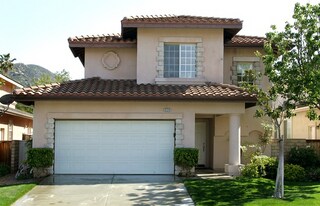 6124 Maple Ct in Simi Valley, CA - Building Photo