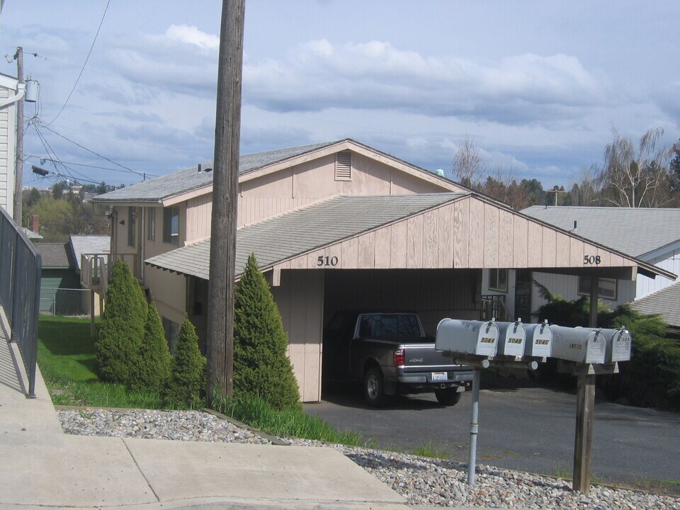 510 SW City View St, Unit Upper in Pullman, WA - Building Photo