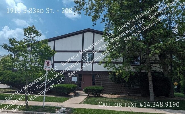 1915 S 83rd St in West Allis, WI - Building Photo - Building Photo