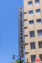 6253 Hollywood Blvd in Los Angeles, CA - Building Photo - Building Photo