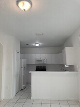 2438 SE 14th Ave in Homestead, FL - Building Photo - Building Photo