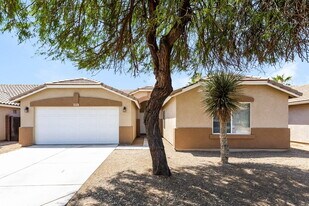 6531 W Hess St in Phoenix, AZ - Building Photo