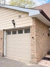 10 Salisbury Cir in Brampton, ON - Building Photo - Building Photo