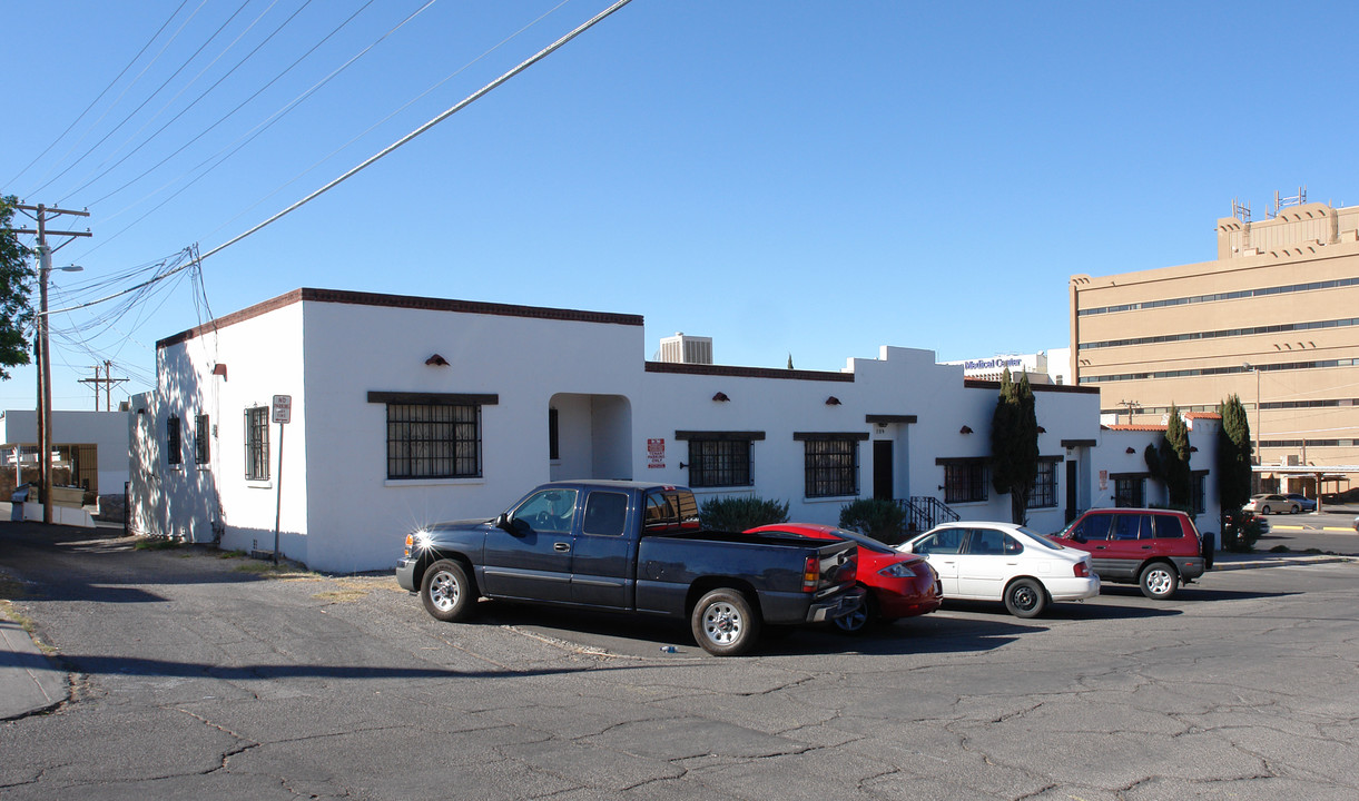 1916-1920 N Mesa St in El Paso, TX - Foto de edificio