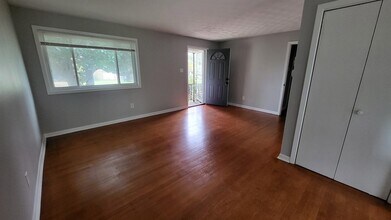 5150 Flamingo Rd in Memphis, TN - Building Photo - Building Photo
