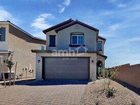 8401 Flagpole Loop Ave in Las Vegas, NV - Building Photo