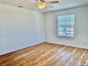 802 SE Central Pkwy in Stuart, FL - Building Photo - Building Photo