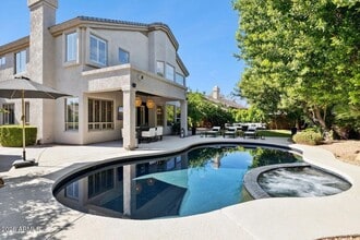 6414 E Monte Cristo Ave in Scottsdale, AZ - Building Photo - Building Photo