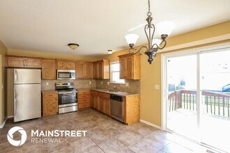1603 NW Hilltop Ln in Grain Valley, MO - Building Photo - Building Photo