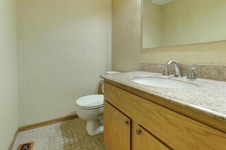 8195 Baltimore Ave in Westerville, OH - Building Photo - Building Photo