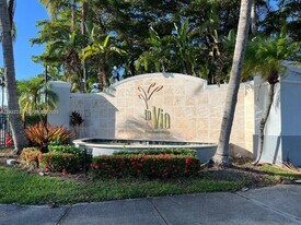 9610 NW 2nd St in Pembroke Pines, FL - Building Photo