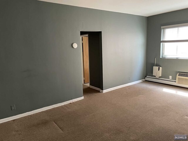 197 Ridge Rd-Unit -8 in North Arlington, NJ - Building Photo - Building Photo