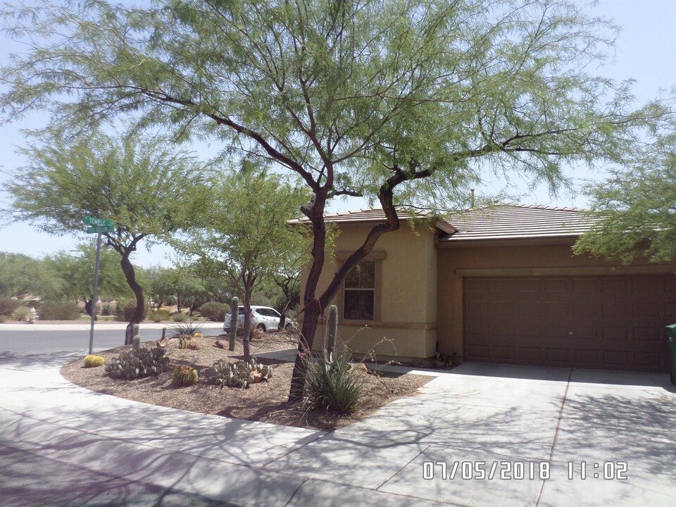 12970 N Fox Hollow Dr in Marana, AZ - Building Photo