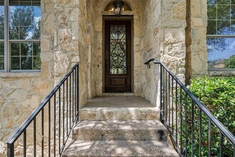 11609 Woodland Hills Trail in Austin, TX - Building Photo - Building Photo