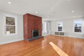 8 Virginia Ave in Dobbs Ferry, NY - Building Photo - Building Photo