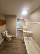 906 W 22nd St in Lorain, OH - Building Photo - Building Photo