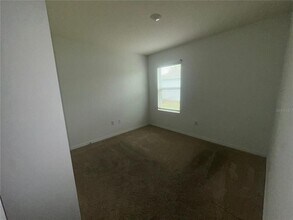 318 Montgomery Ct in Kissimmee, FL - Building Photo - Building Photo