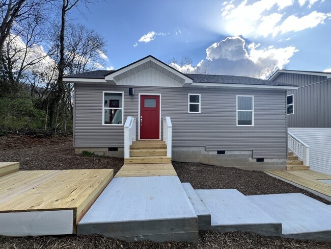 property at 3114 Noa St