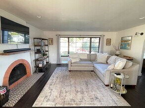 817 Forest Glen Dr in Arroyo Grande, CA - Building Photo - Building Photo