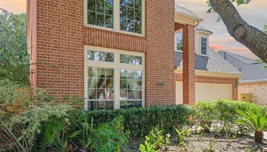 21331 Willow Glade Dr in Katy, TX - Building Photo - Building Photo