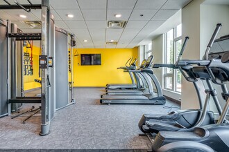 Quartet Apartments in Milwaukee, WI - Foto de edificio - Interior Photo