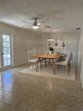 2051 High Ridge Dr in Clearwater, FL - Building Photo - Building Photo