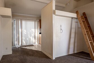 212-214 Miller Dr in Del Rio, TX - Building Photo - Building Photo