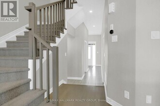 170 Wabikon Cres in Ottawa, ON - Building Photo - Building Photo