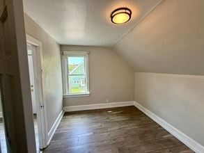 912 St James Ct in Sheboygan, WI - Building Photo - Building Photo