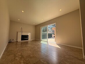 1933 Grosvenor Dr in San Jose, CA - Building Photo - Building Photo