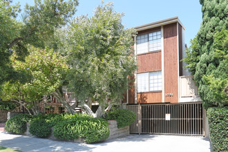 1031 18th St in Santa Monica, CA - Building Photo - Primary Photo