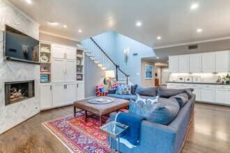 3312 Villanova St in Dallas, TX - Building Photo - Building Photo